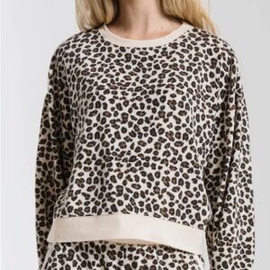 Z supply cheetah print crewneck sweater